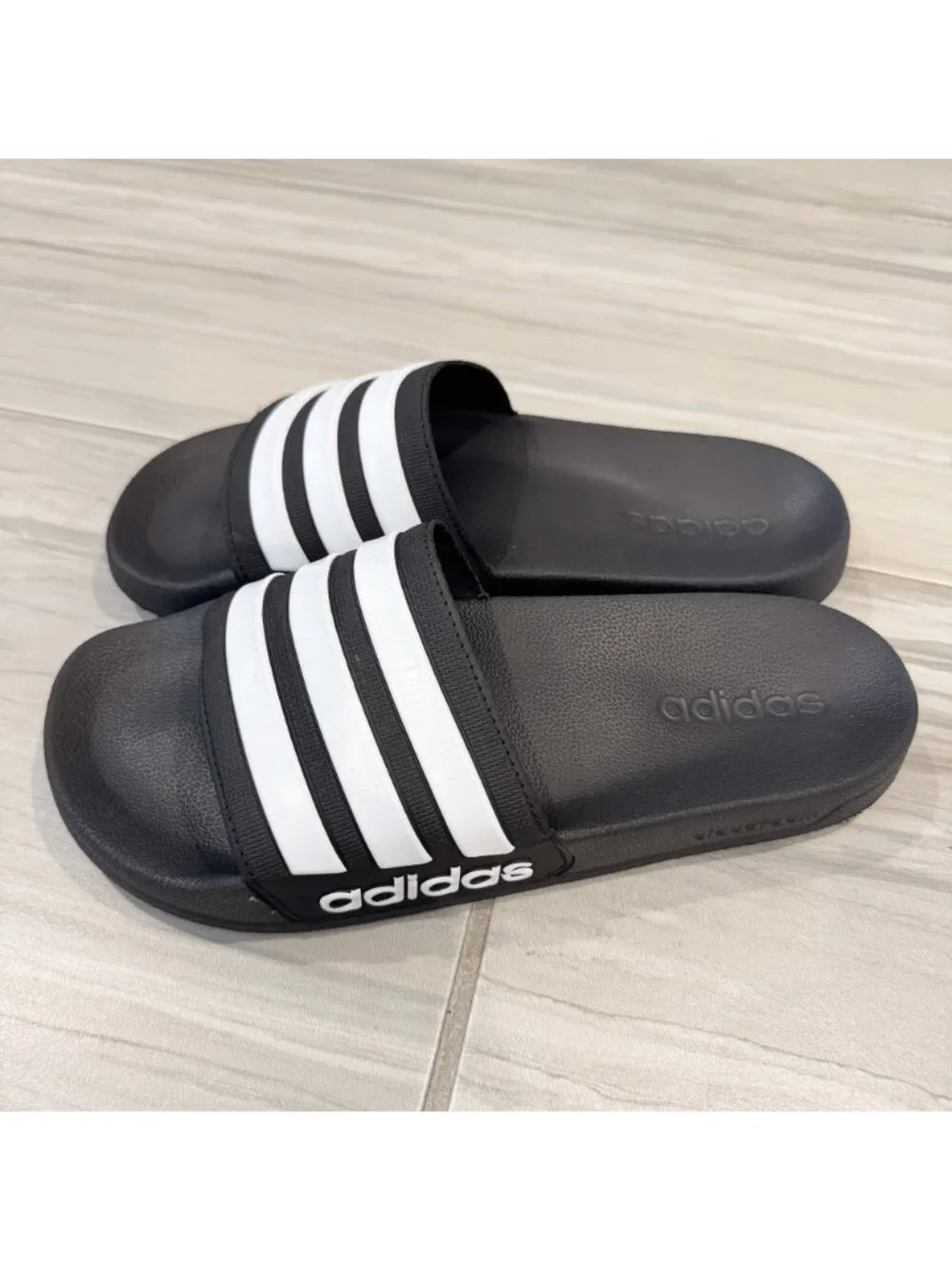 Adidas Slides‎ Size 8 Black 3 Stripes Slip On Casual Athletic Sandals Normcore
